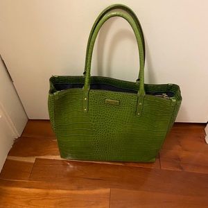 Kate spade green pressed leather